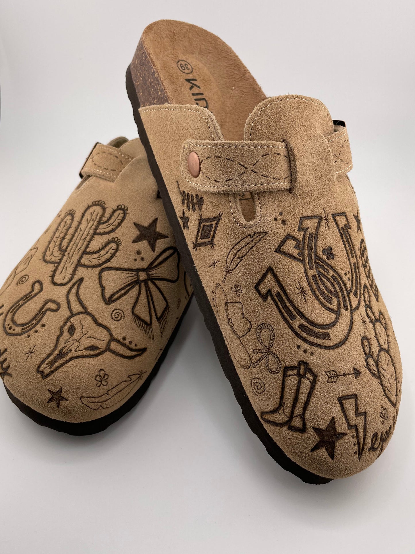 Desert Doodle Western Clogs